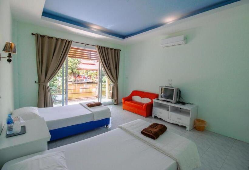 디럭스 룸, Best House Resort