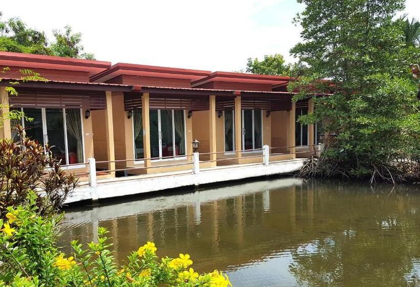 Номер Deluxe, Best House Resort