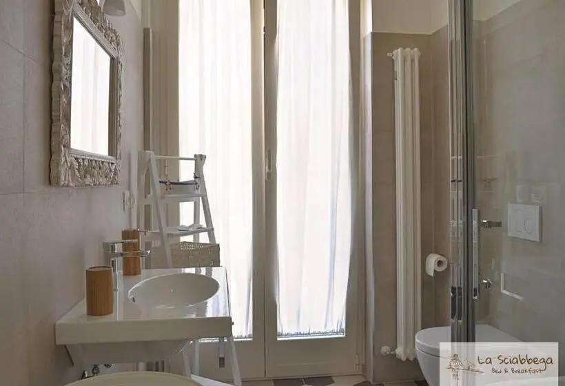 スタンダードトリプルルーム, La Sciabbega B&b