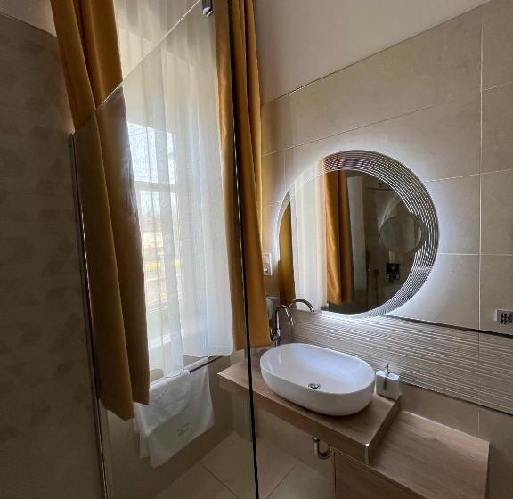 标准间, Kúria Vendégház