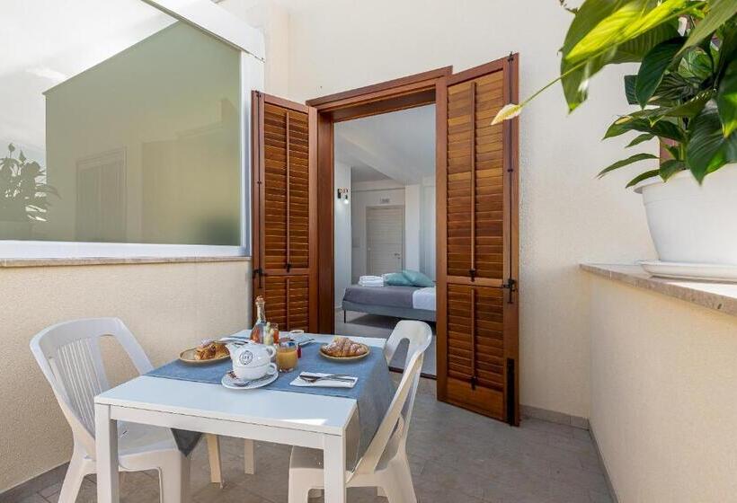 高级大房间, Samira