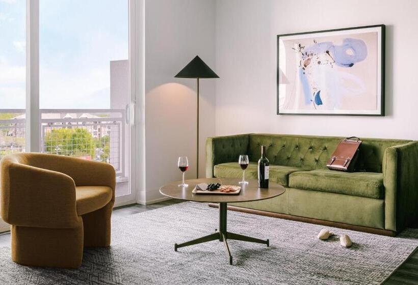 شقة غرفتين, Sonder Midtown South