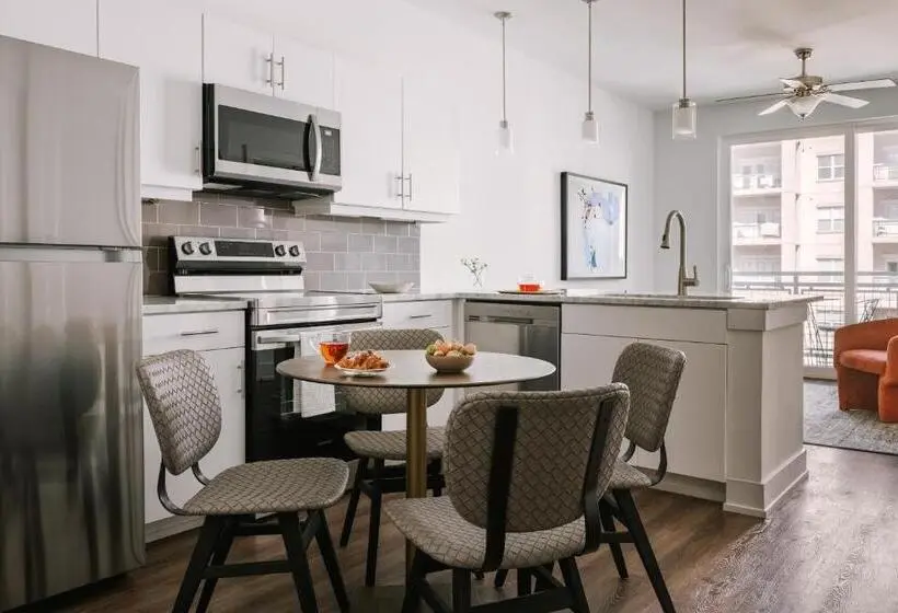 バルコニー付き１ベッドルームアパートメント, Sonder Midtown South