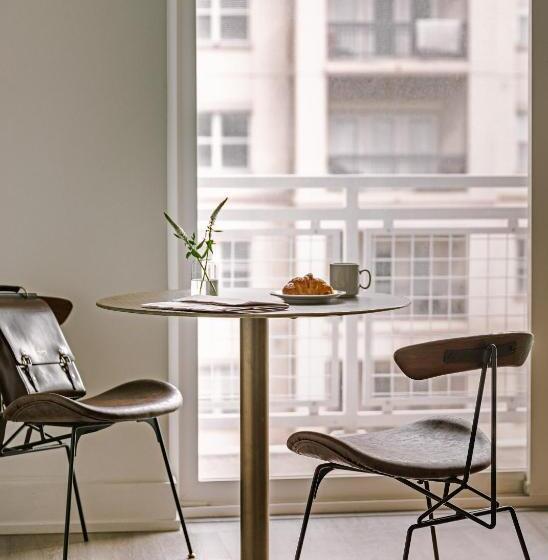 חדר סטודיו סטנדרד, Sonder Midtown South