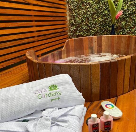 Люкс с гидромассажем, Gaia Gardens Pousada
