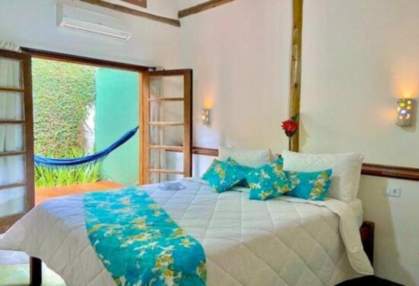 Люкс с гидромассажем, Gaia Gardens Pousada