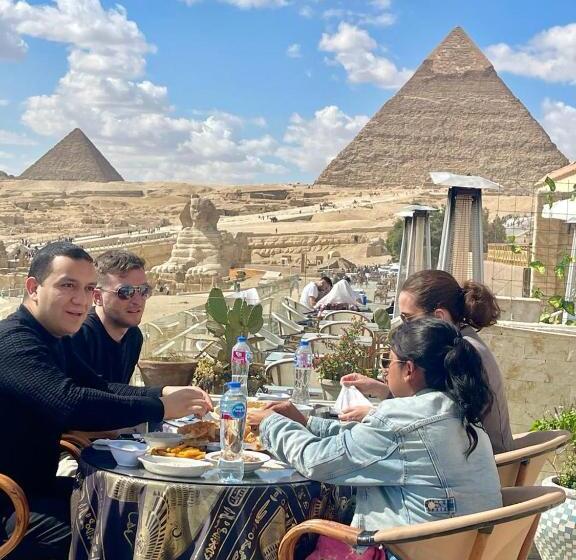 غرفة ديلوكس, Queen Pyramids View