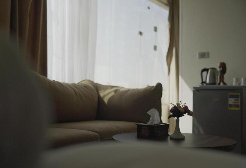 غرفة ديلوكس, Queen Pyramids View