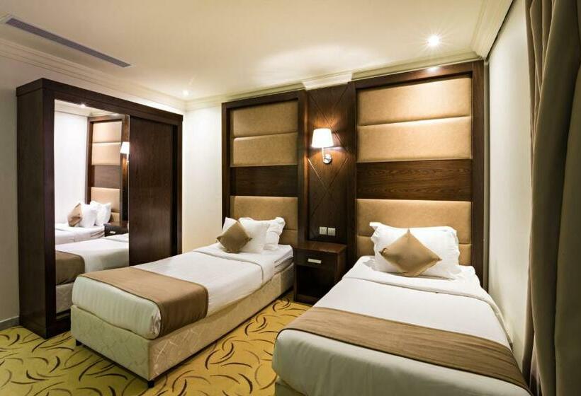 סוויטת 2 חדרי שינה, Ebreez