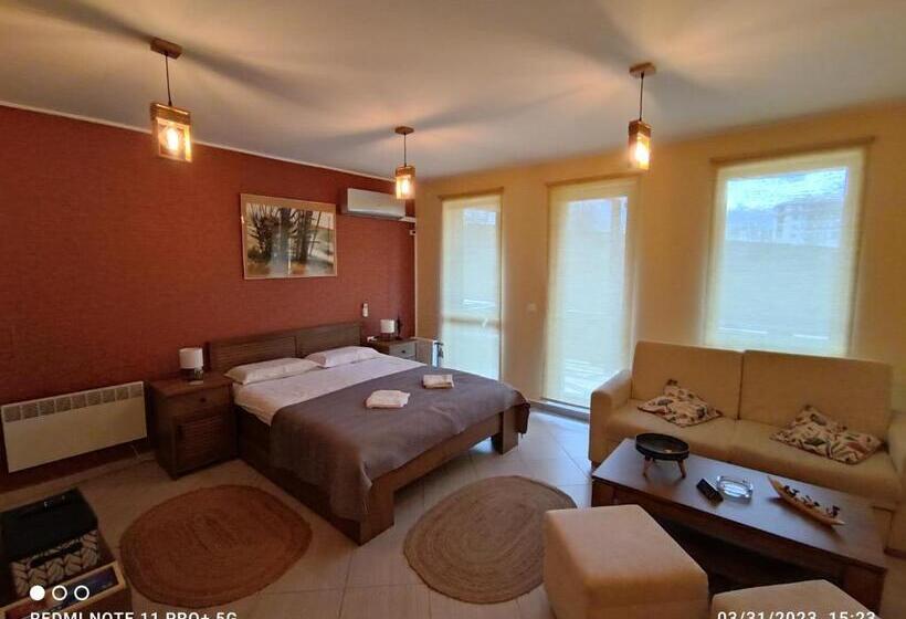 استودیوی لوکس, Studio D06, Green Life Bansko