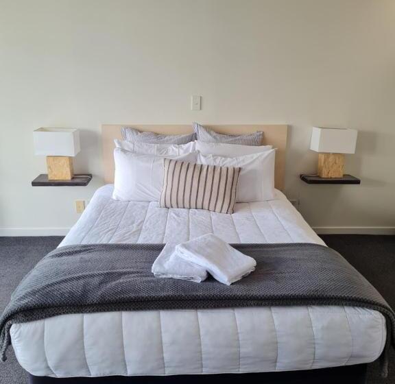 带海景的复工套房, The Wharf Seaview Apartments By Avi