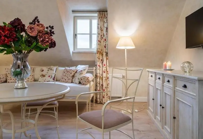 スタンダードトリプルルーム, Boutique Hotel Soukeníkův Dům