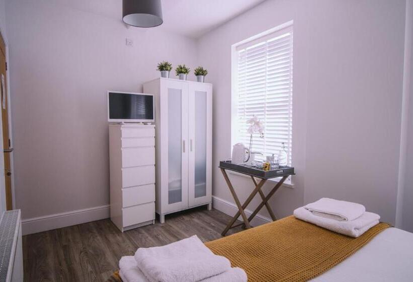 غرفة سوبيريور, Haven House Rooms, Barry