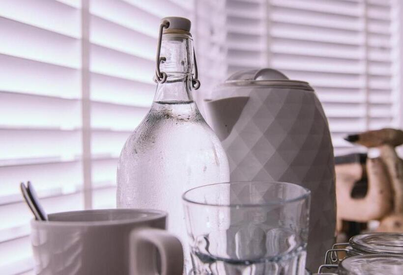 غرفة قياسية حمام مشترك, Haven House Rooms, Barry