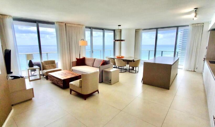 דירת שלושה חדרים, Million Dollar View At Hyde Resort And Residences