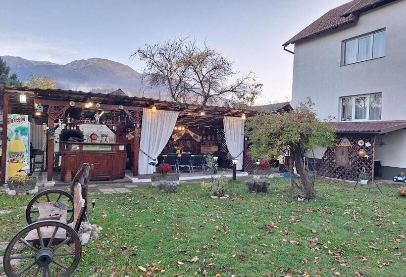 اتاق استاندارد سه نفره, Pensiunea Rominvest