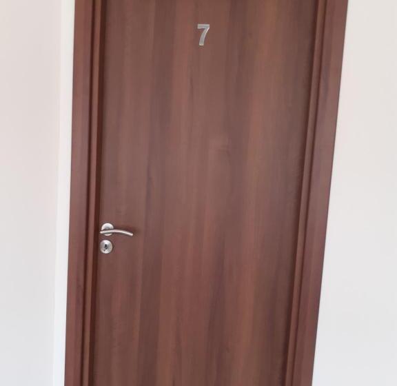 اتاق استاندارد, Pensiunea Rominvest