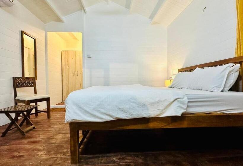 Номер Deluxe с Балконом, Cocos Beach Resort