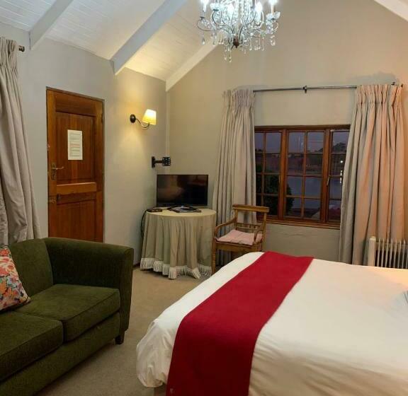 キングサイズベッドのスタンダードルーム, Critchley Hackle Dullstroom Towers