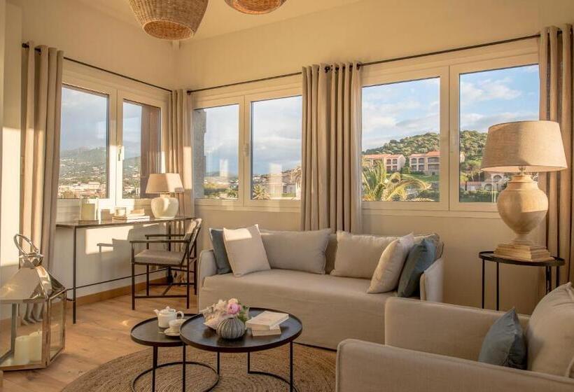 Люкс Дюплекс, Boutique Hôtel Château Rouher