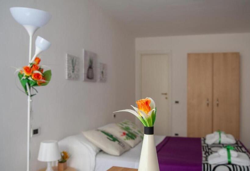 اتاق استاندارد, Ciao Bella Colors