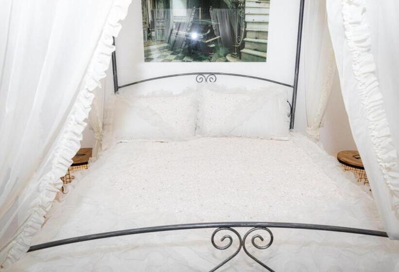 Номер Стандарт с Гидромассажем, Villa Luis