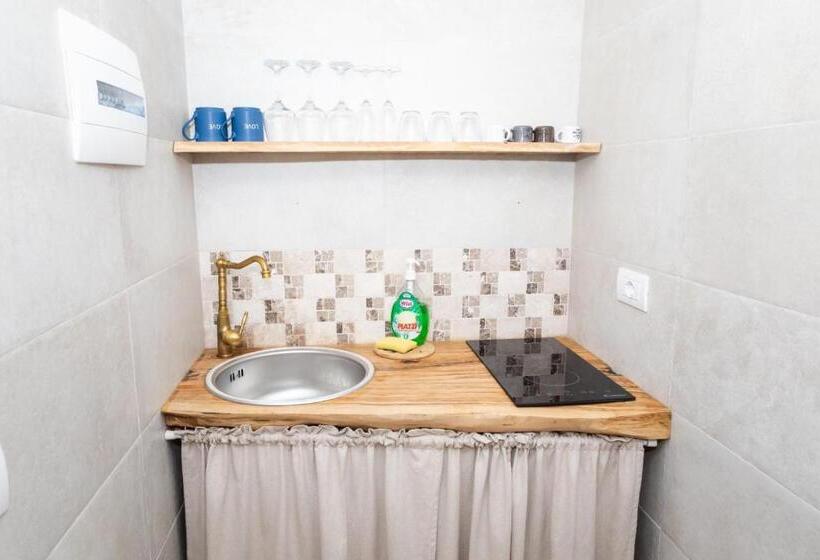 Номер Стандарт с Гидромассажем, Villa Luis