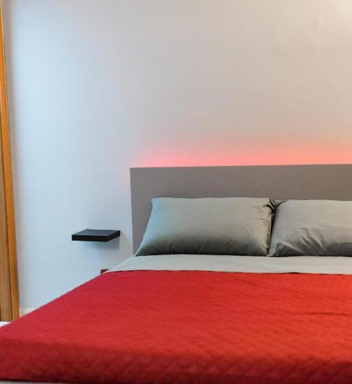 חדר דלוקס, Dimora L Etual