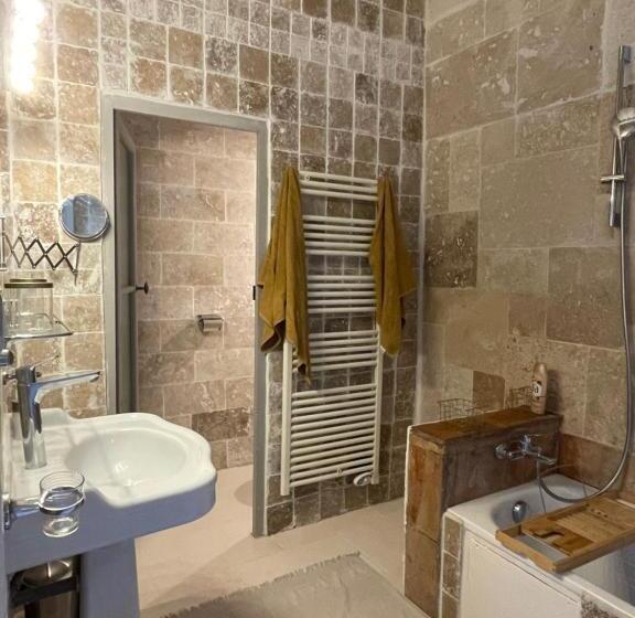 סוויטה נוף לגינה, Maison Tara Verte Au Mas Montredon