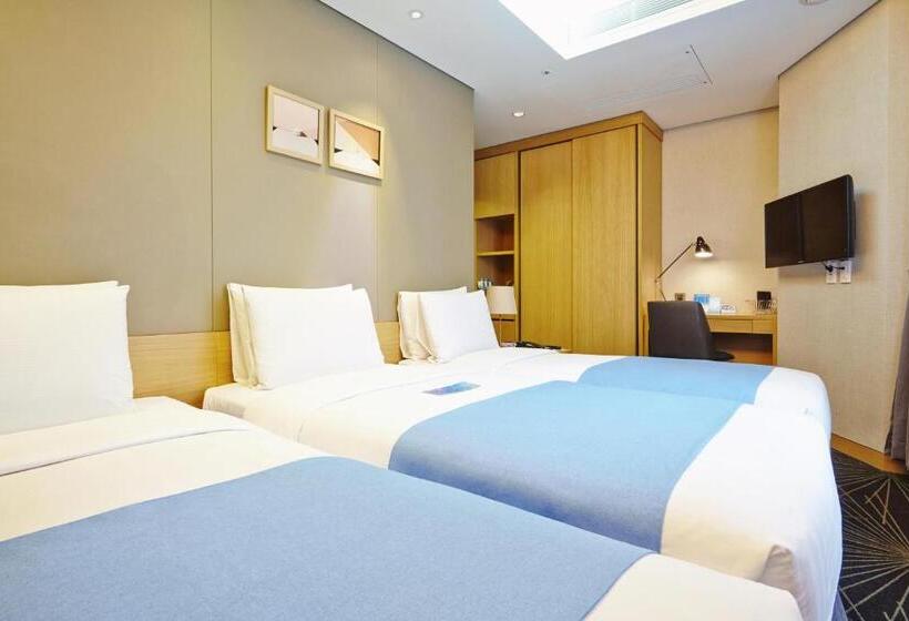 غرفة قياسية ثلاثية, Days Hotel By Wyndham Seoul Myeongdong