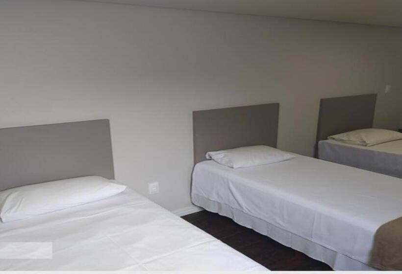 חדר סטנדרט לשלושה, Front Hotel Expominas