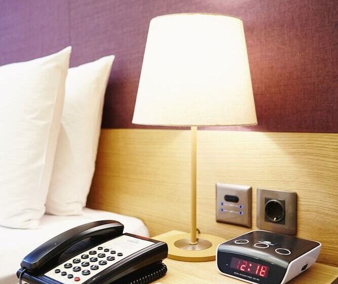 غرفة قياسية ثلاثية, Days Hotel By Wyndham Seoul Myeongdong