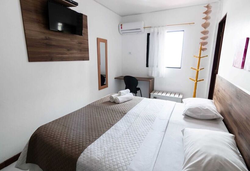 Standard Szoba, Gogo Da Ema