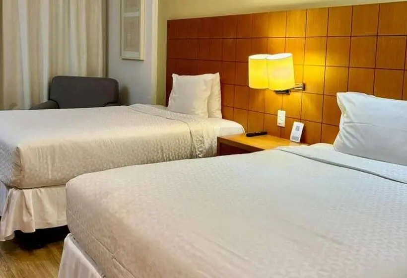 Chambre Standard 2 Lits Doubles, Mercure Macae