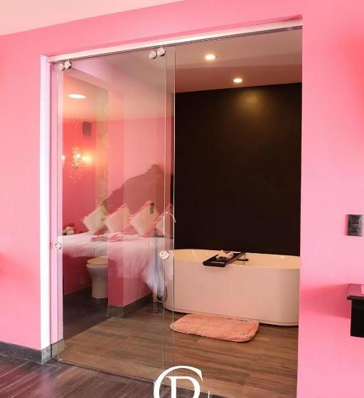 디럭스 스위트 킹 침대, Casa Rosa Hotel & Spa