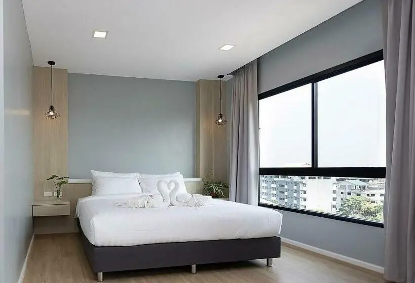 キングサイズベッドのスーペリアルーム, Napa Hotel Ratchaburi