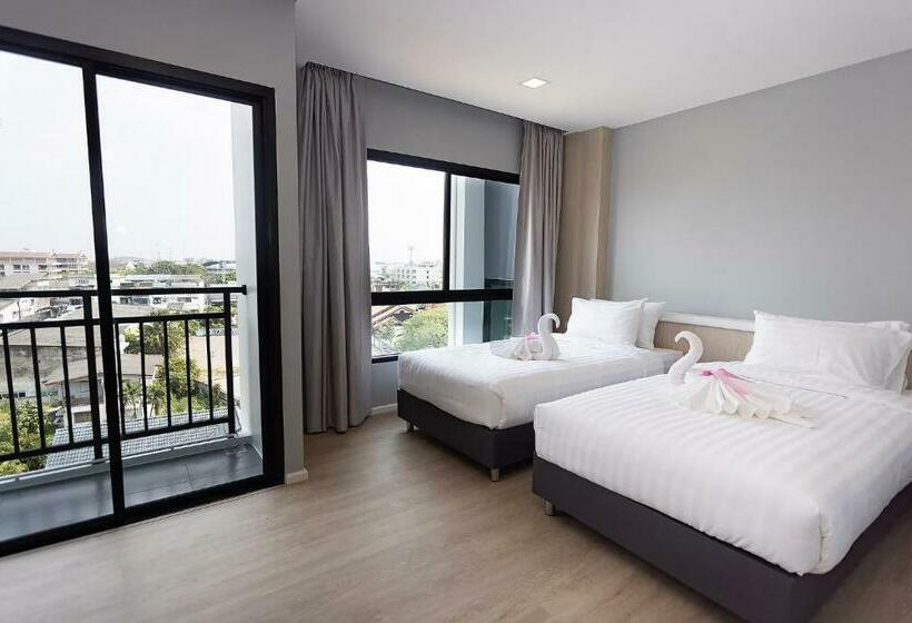 חדר סופריור, Napa Hotel Ratchaburi