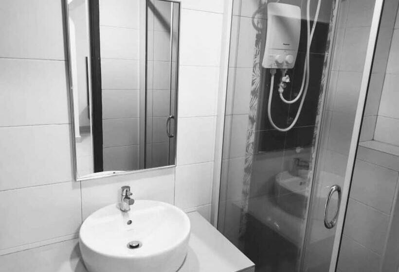 سوئیت با تخت بزرگ, Marina Heights Hotel Residences