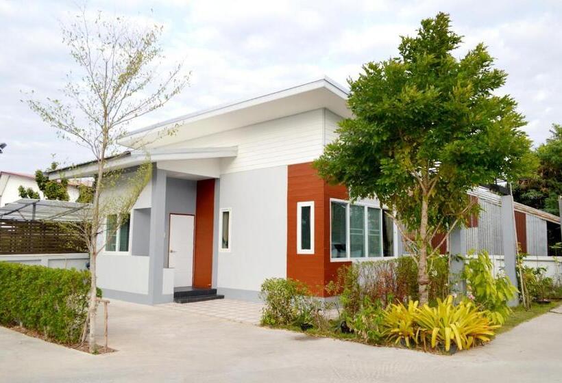 빌라 침실 1개, Park Villa Chaiyaphume