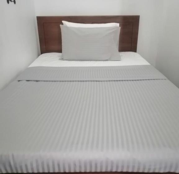 Семейный Номер Вид на Море, Le Petit Hotel & Restaurant