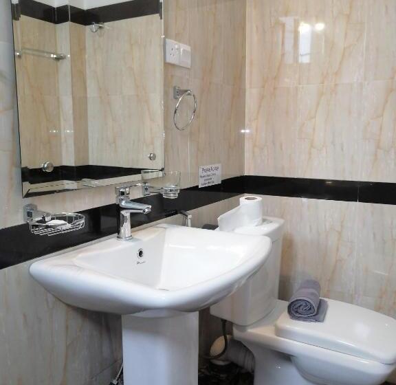 家庭套房, Le Petit Hotel & Restaurant