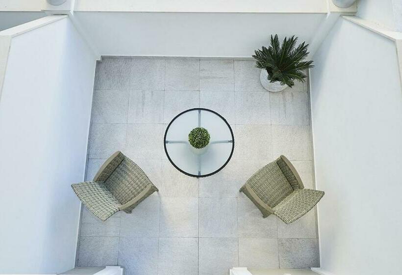 اتاق استاندارد با تراس, Hostal Boutique Aurora