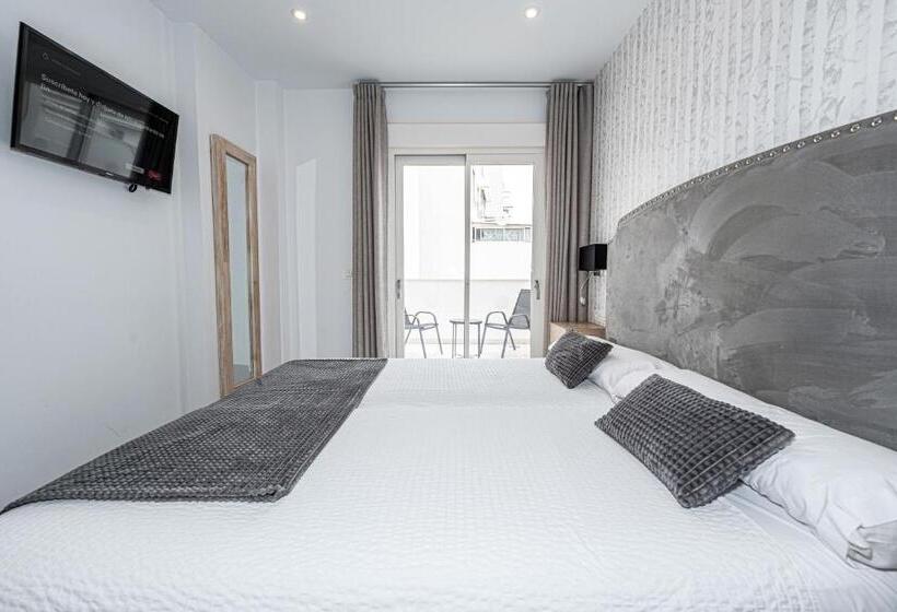 اتاق استاندارد با تراس, Hostal Boutique Aurora