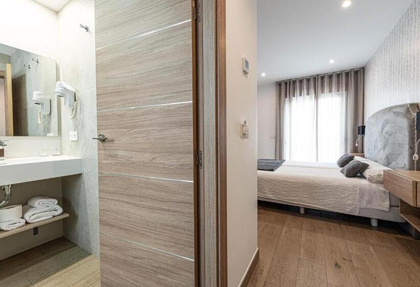 اتاق استاندارد با تراس, Hostal Boutique Aurora