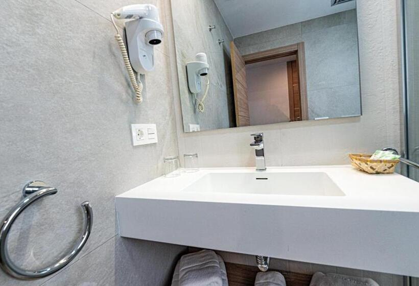 اتاق استاندارد, Hostal Boutique Aurora