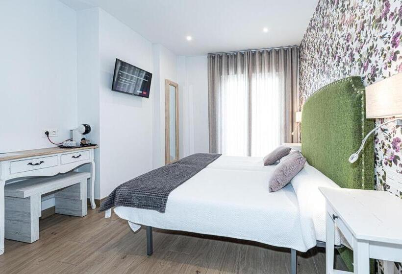 اتاق استاندارد با بالکن, Hostal Boutique Aurora