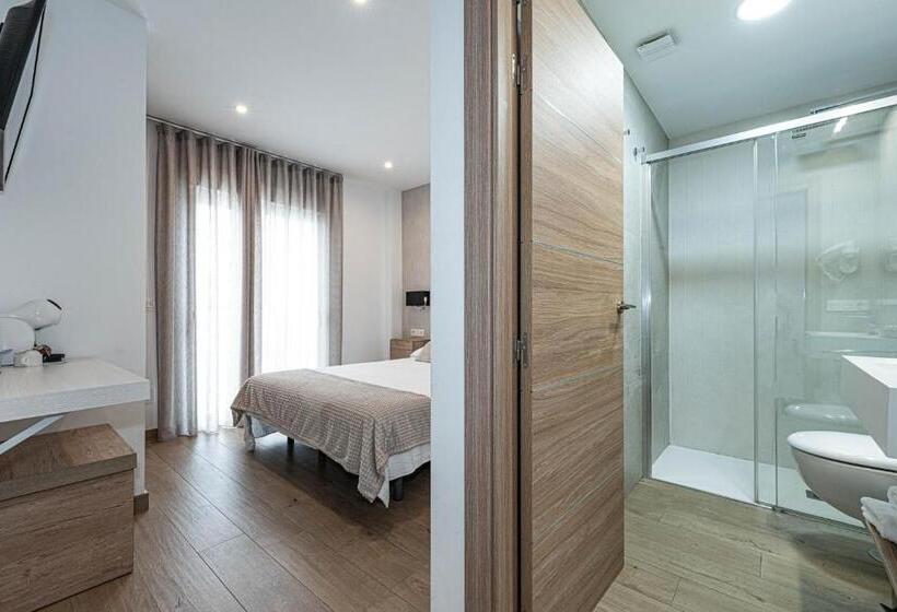 اتاق استاندارد با تراس, Hostal Boutique Aurora