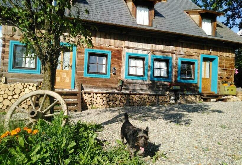 Family Suite, Small Apartment In Breb S Cosy Barn