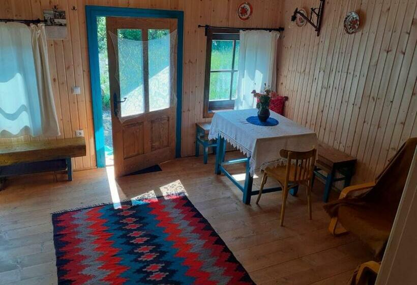 Family Suite, Small Apartment In Breb S Cosy Barn