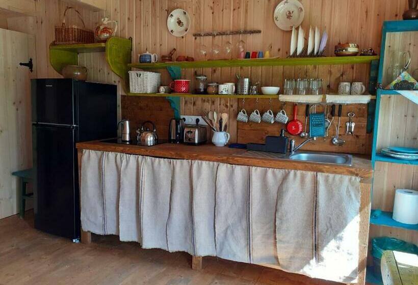 Family Suite, Small Apartment In Breb S Cosy Barn